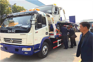 昔阳汽车道路救援拖车价格